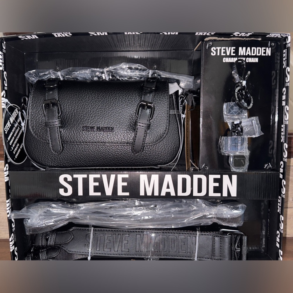 ✅ Super Cute 🥰 Steve Madden Purse 👜 Multi Piece Gift Set